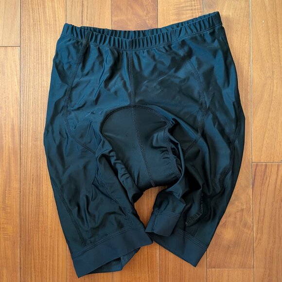 EUC Bellwether AXIOM cycling padded shorts w/ reflector stripes mens size M - Picture 1 of 3